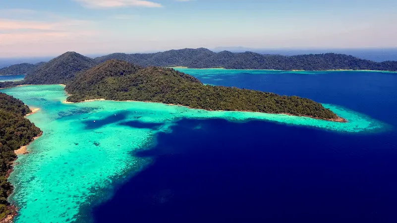 Diving in the Similan Islands